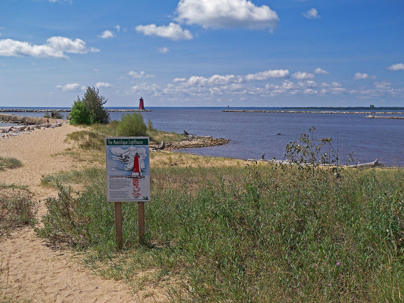 manistique harbor